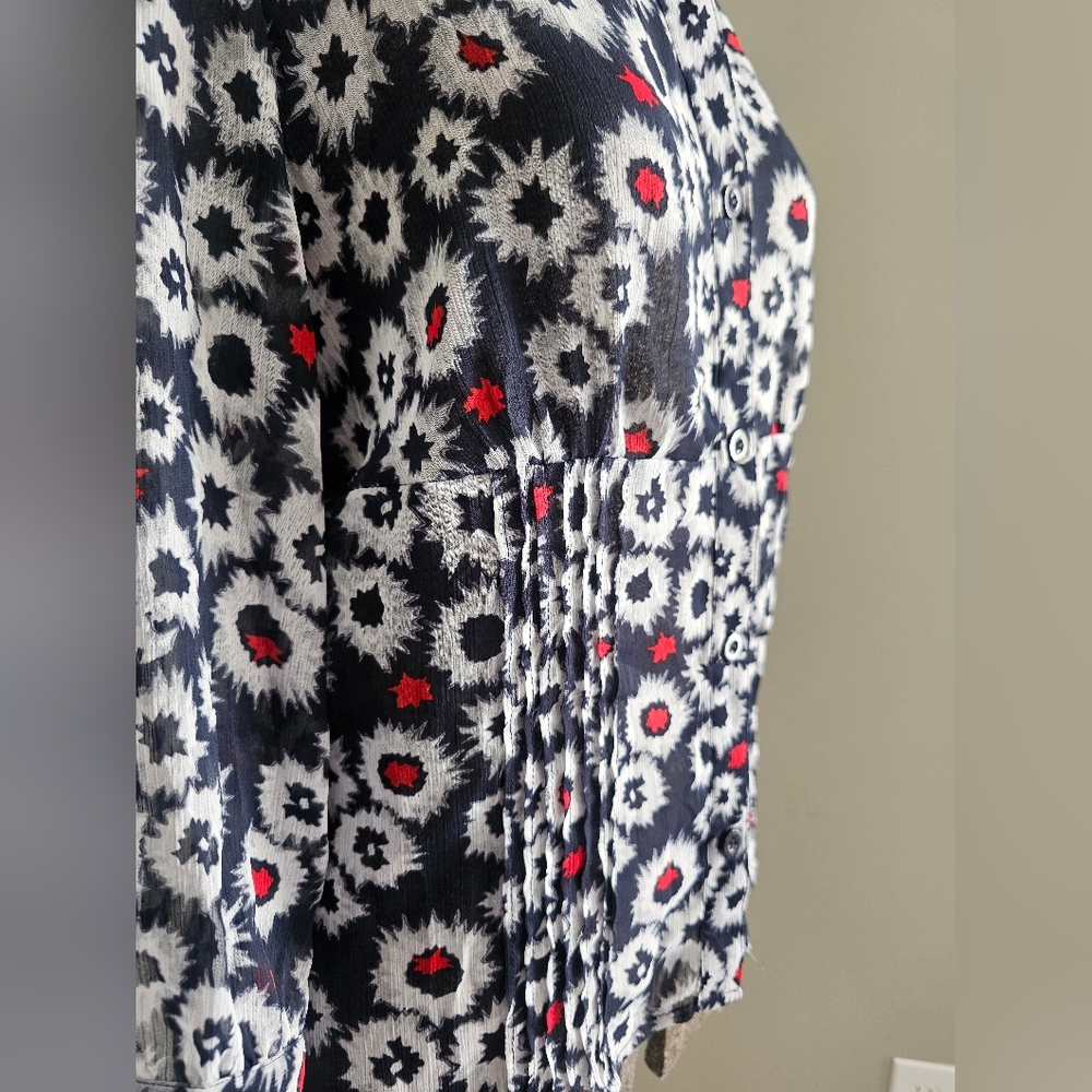 Floral Patterned Blouse - Picture 2 of 2